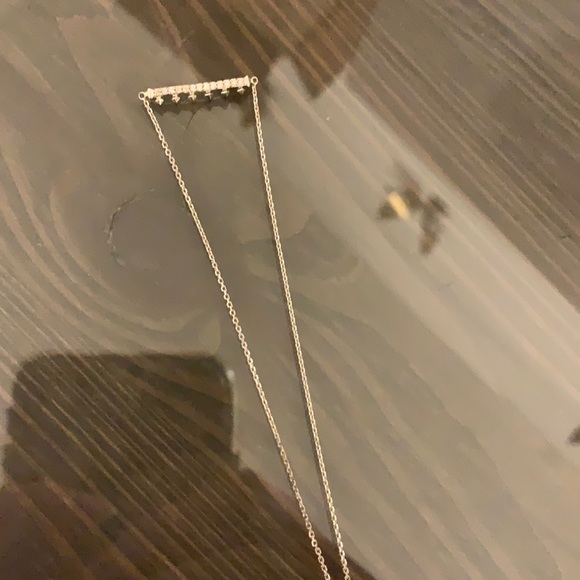 Kendra Scott FJ Molly Bracelet in White Gold with diamonds - Picture 9 of 16